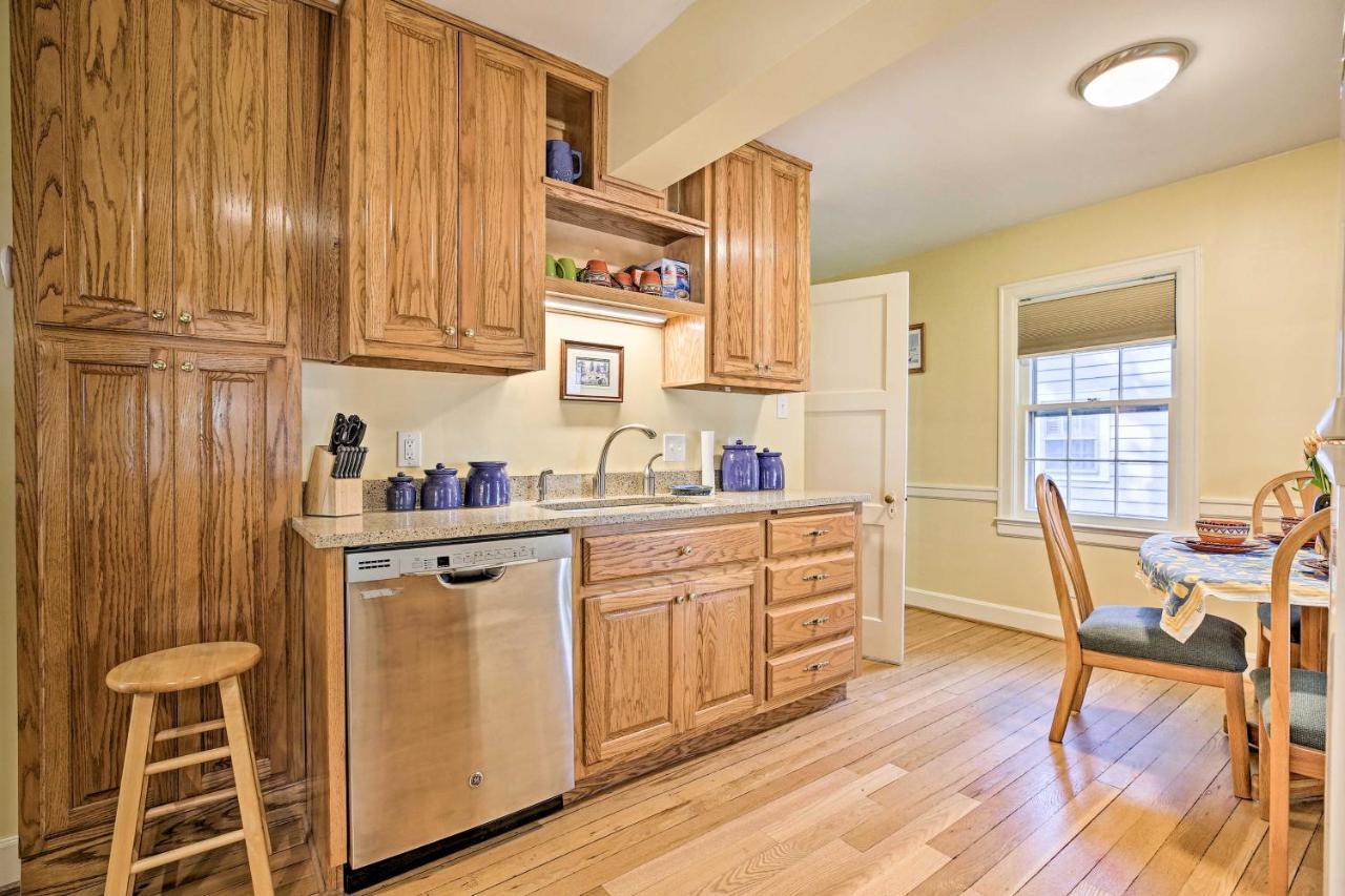 Lexington Getaway With Backyard Deck Less Than 2 Mi To Uk! Buitenkant foto